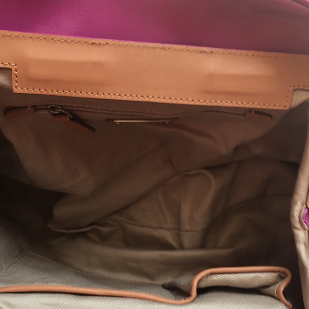 Banana Republic leather purse - Picture 6 of 9